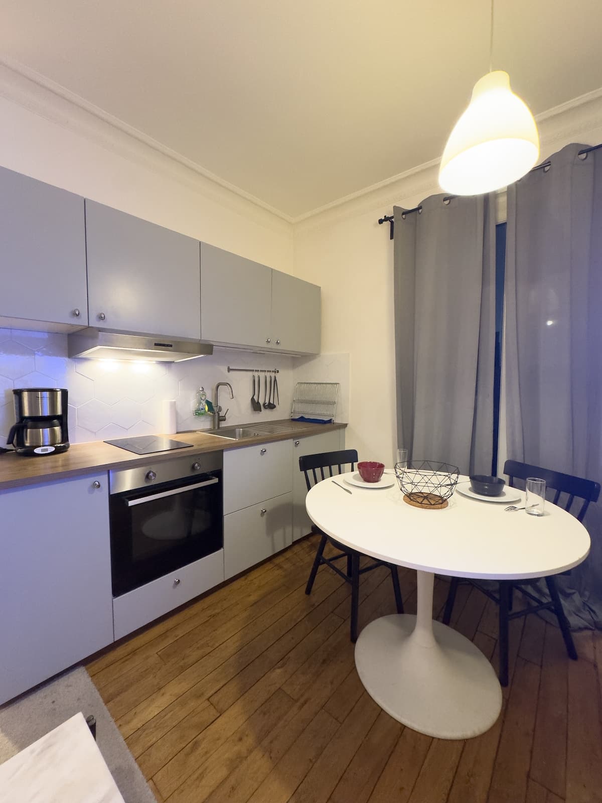 Petit cocon au cœur du 18ème arrondissement - image 13
