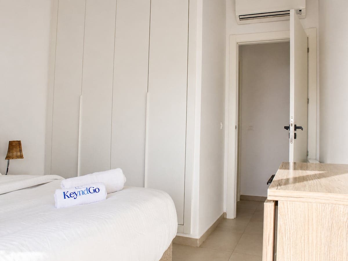 Modern Cocoon @ Prestigieuse Villa Jade, La Marsa - image 32