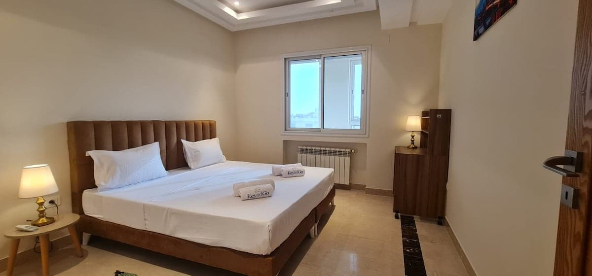 Appartement d’Exception | Vue 360° sur Tunis - image 34