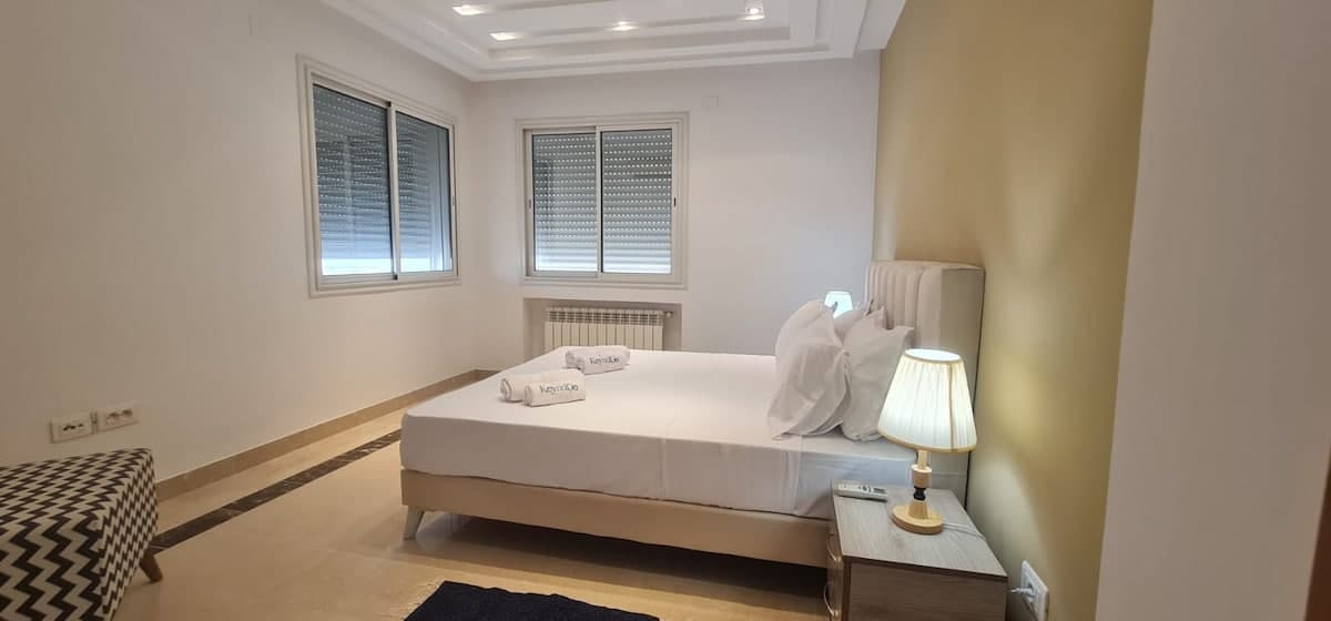 Appartement d’Exception | Vue 360° sur Tunis - image 26