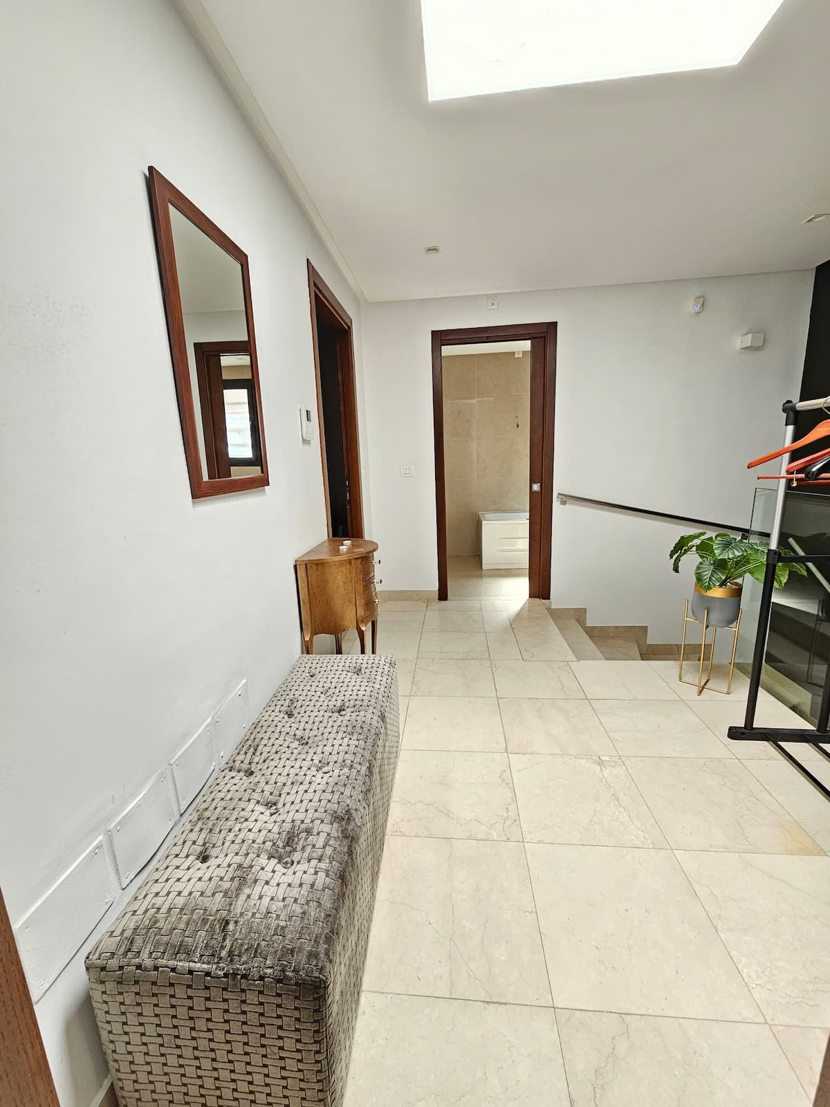 Villa élégante et moderne avec jardin privé - image 78