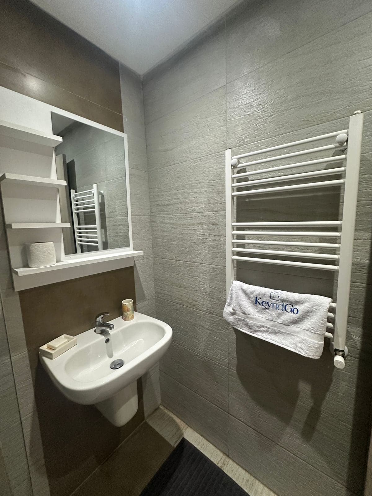 Appartement Cosy très proche de la plage - image 21