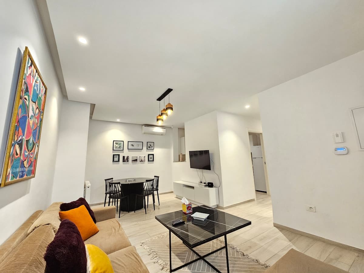 Havre Contemporain au Cœur de la Marsa - image 13
