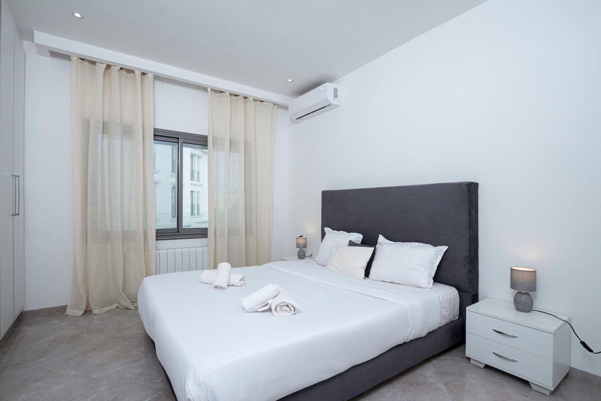 Appartement au cœur de la ville la Marsa - image 9