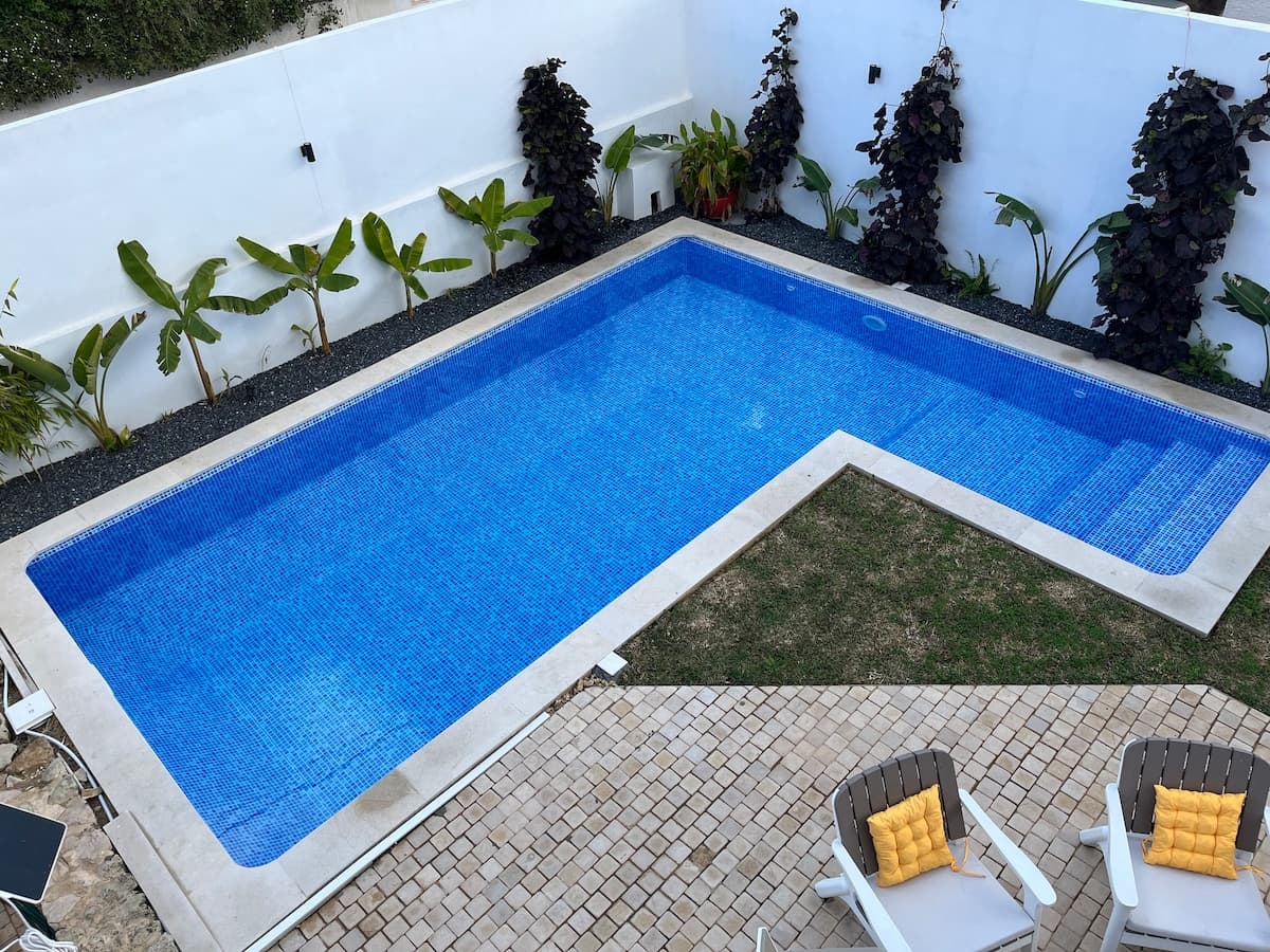 Charmante villa 600m2 avec Grand jardin et piscine - image 35