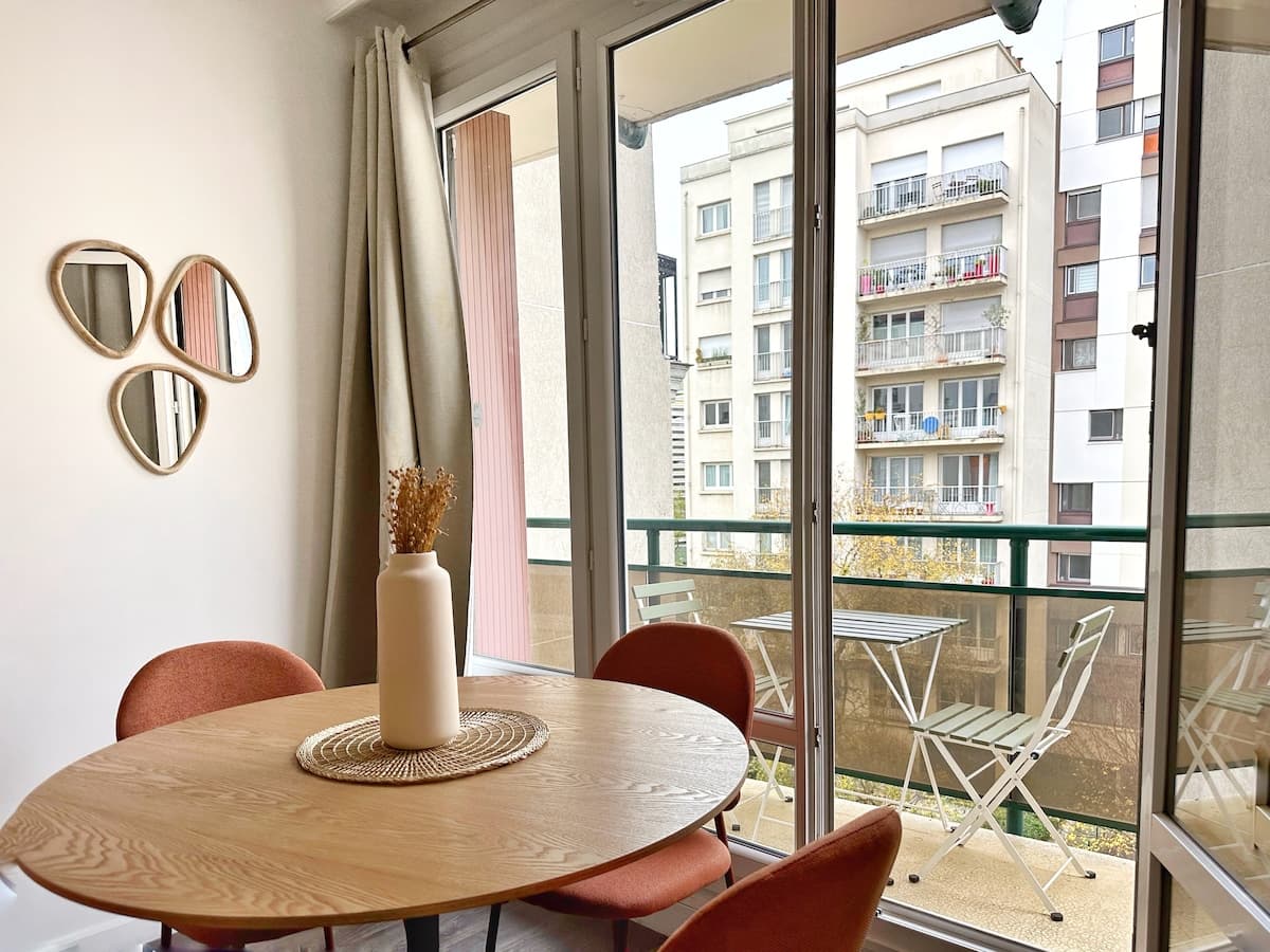 Appartement Lumineux & idéal Paris 20ᵉ avec balcon - image 8