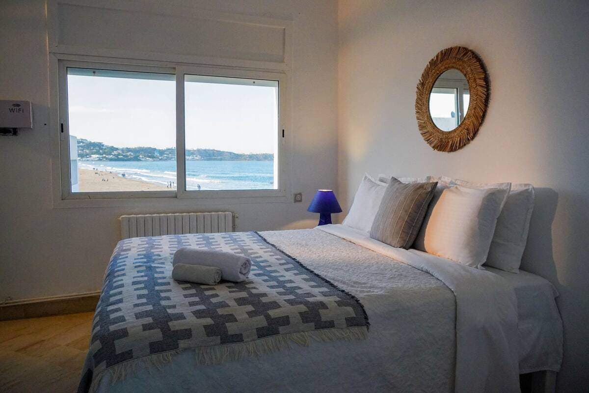 La Vague Bleue – appartement pieds dans l’eau - image 12